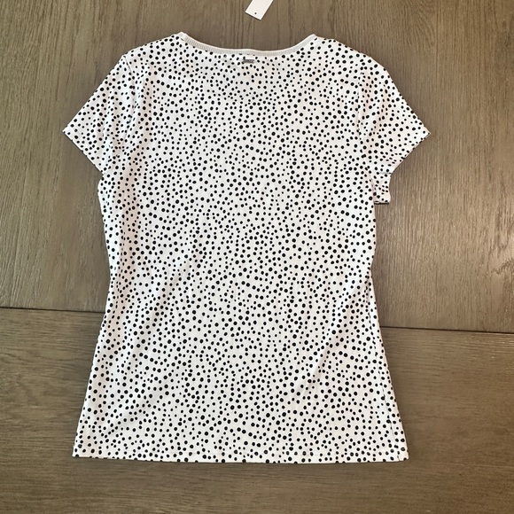 White House Black Market Short Sleeve T-Shirt Size Medium - Picture 8 of 10